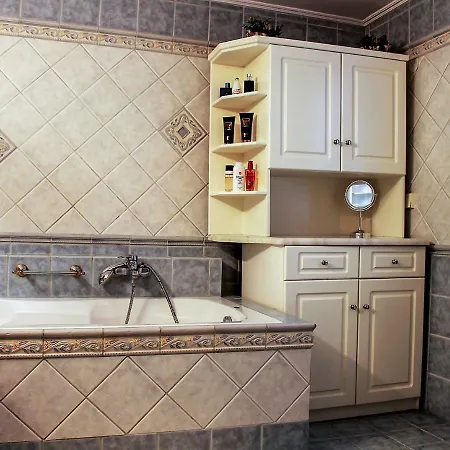 Apartment Thomas Sea View Gimari